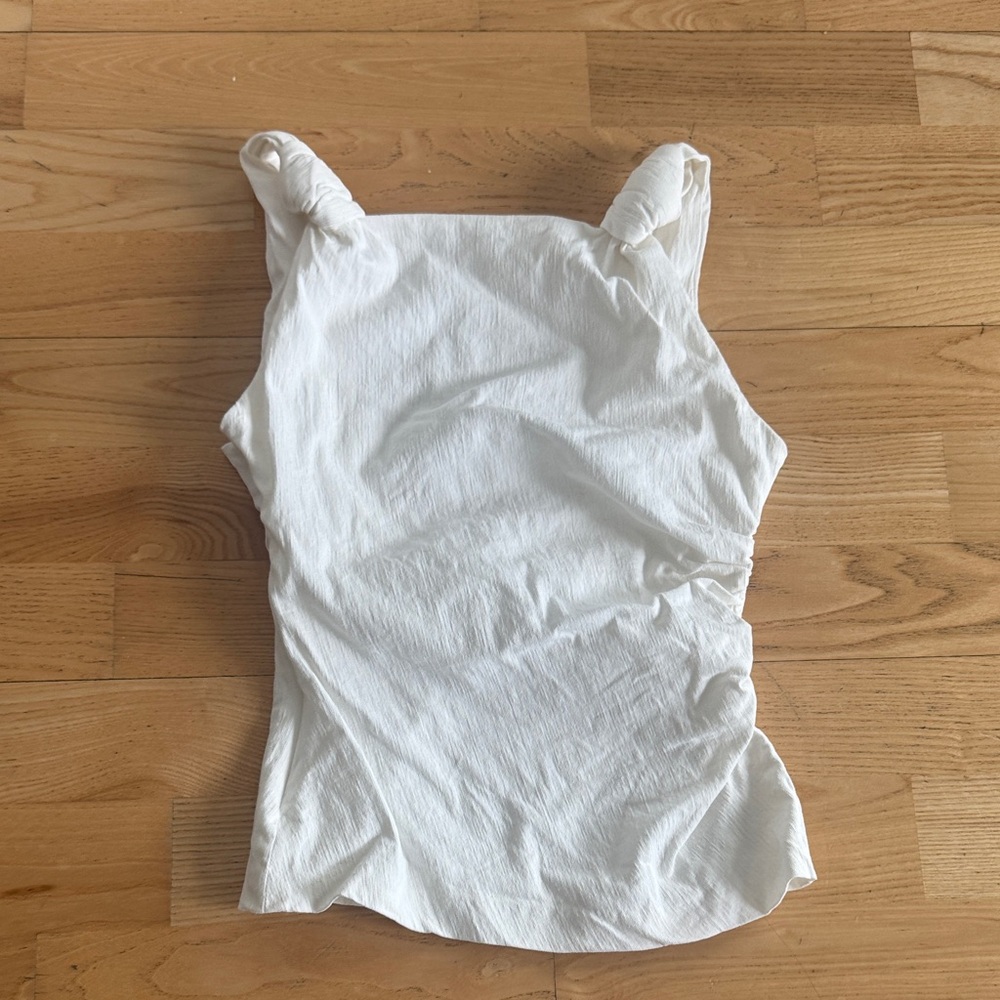 Zara White Sleeveless Top xs